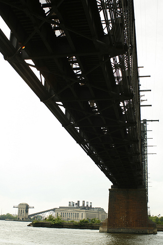 Delair bottom span