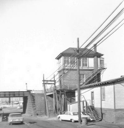 CENTER TOWER a